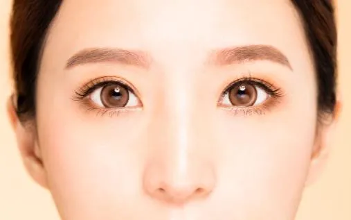 内双适合什么颜色的眼影 丹凤眼也可以很美丽