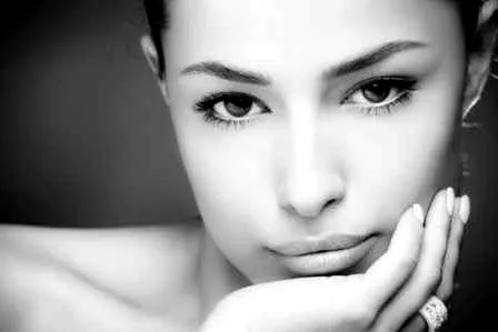 Kevin老师瘦脸化妆技巧教程 打造精致小脸惹人爱