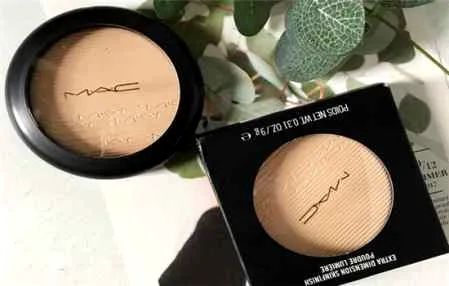 mac的独角兽高光和生姜高光哪一个好_独角兽高光和生姜