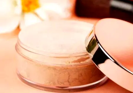 柔光蜜粉怎么使用 ​柔光蜜粉和散粉有什么区别