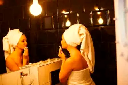 哑光质感眼妆教程 秋冬更需质感眼妆