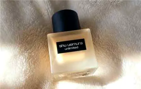 植村秀小方瓶秋冬可以用吗_植村秀小方瓶适合秋冬用吗