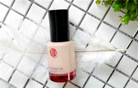 江原道粉底液有细闪吗_江原道粉底液带细闪吗