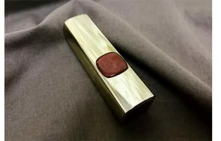 欧莱雅口红619试色 绝美秋叶色