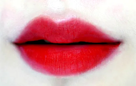 MAC正红色口红色号 四款正红色口红色号