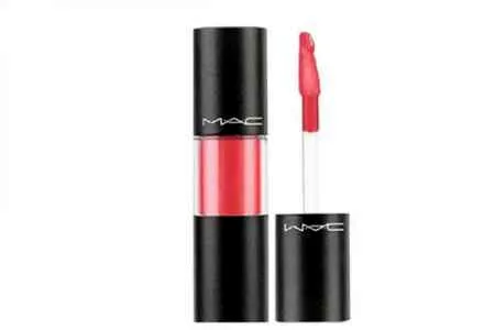 染唇液对嘴部伤害大吗 染唇液是什么