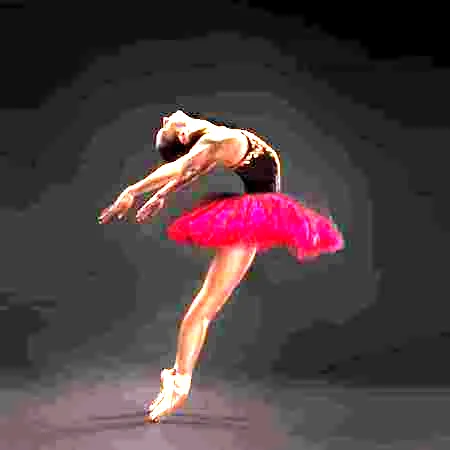 眼部化妆入门教程 教你如何去除眼袋和黑眼圈