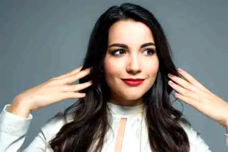 真人示范如何画日系大眼妆 精致打造迷幻眼神