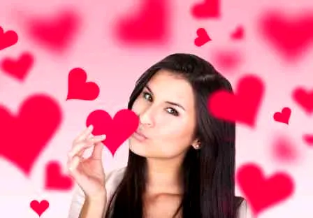 高清组图：邱泽绯闻女友唐嫣唯美演绎古今妆容