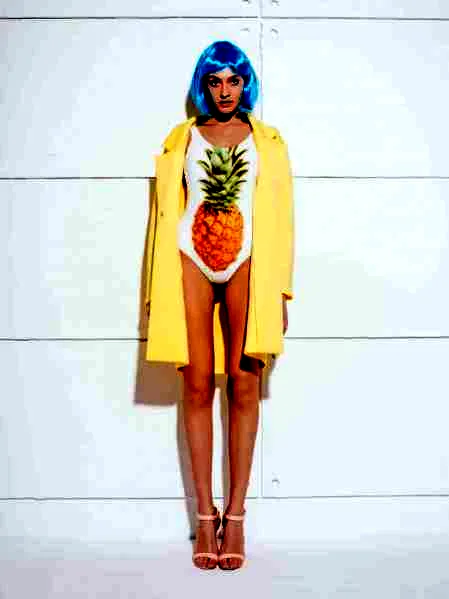 教你如何简单学化桃花妆 粉嫩小脸化出来