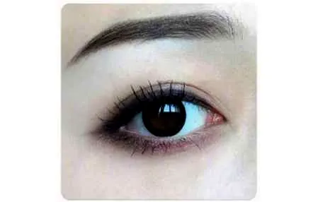 小烟熏妆的画法图解 秋冬最温柔的小烟熏