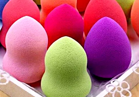 为什么有的人化妆吃粉 ​粉扑和美妆蛋哪个吃粉
