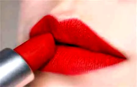 点绛唇怎么画 梯形唇妆的画法