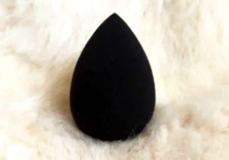 新买的美妆蛋要泡多长时间 ​美妆蛋用热水还是冷水浸