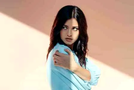 如何化属于你的韩国大眼妆 手把手教你眼妆技巧