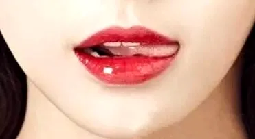 玻璃唇是什么意思 ​玻璃唇怎么画