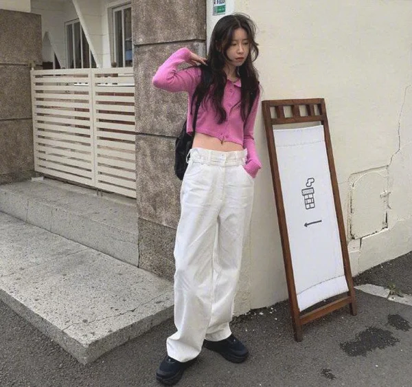 2022初春女生必备的独特色彩穿搭