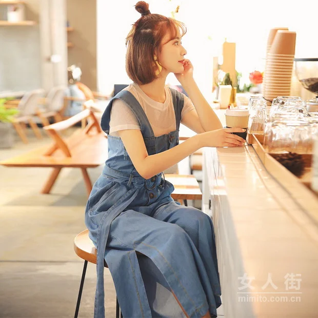 精致女孩春日穿搭 这四种色要穿对