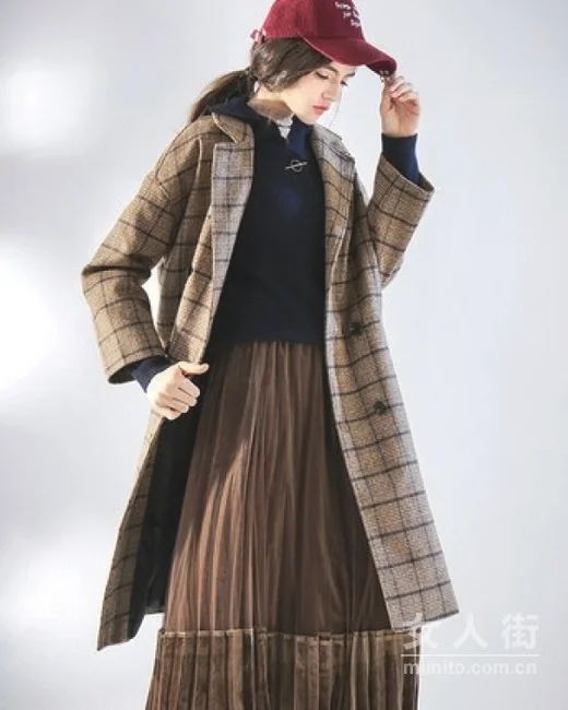 想轻松凹造型，时髦大衣来助力