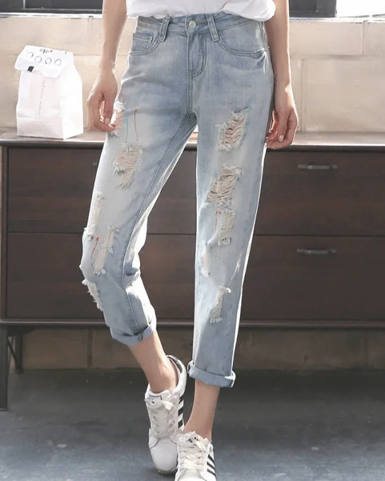 率性做自我,一条破洞牛仔裤就足够!