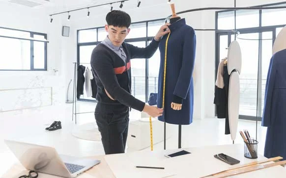 如何推销自己的服装