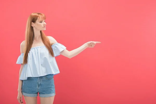 肩宽女生适合什么穿搭，肩宽女生适合三种款式