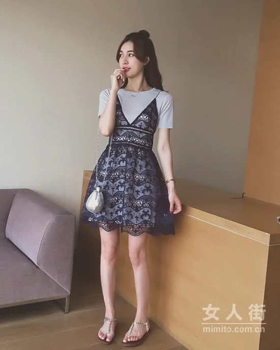 梦幻蕾丝裙，让你秒变会撩人的小妖精！
