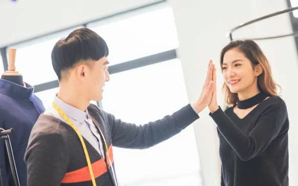 如何销售服装语言