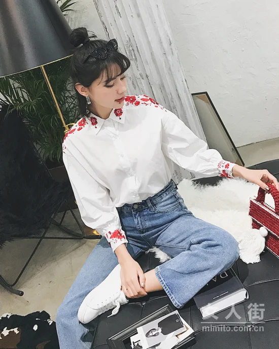 女性衬衫搭配，春季经典时髦感穿搭