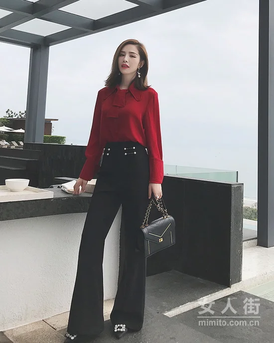 女性衬衫搭配，春季经典时髦感穿搭