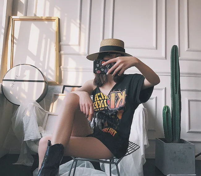 简单的欧美风T恤，百变潮流风格