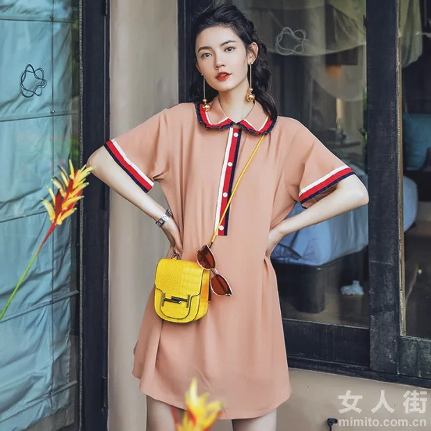 甜美范尽显的连衣裙，夏日约会必备