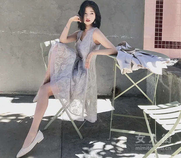 春季美美的踏青,怎么少得变优雅的裙子