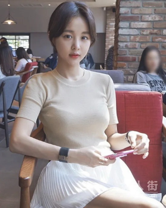 夏季花样潮流T恤,让身材越穿越好