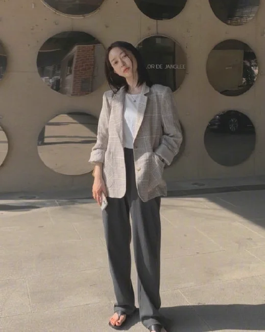 简约大气的春夏OL通勤穿衣搭配合集