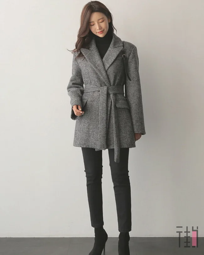 2019秋冬季职业装的最新穿搭look