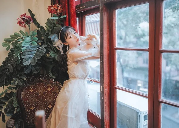 2018早秋这么穿,女汉子变软妹子