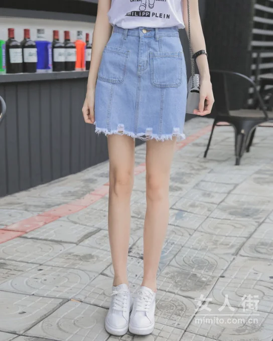 浪漫的春日,穿起清爽的半身裙可好?