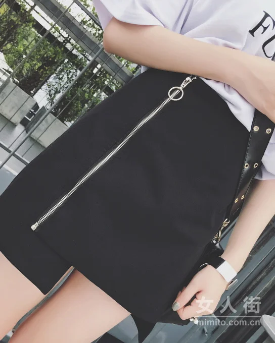 浪漫的春日,穿起清爽的半身裙可好?