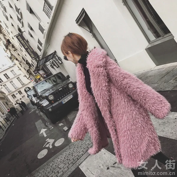 时尚短外套，穿出不一样的风格