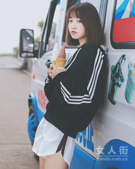 穿腻了软妹风，初冬穿搭就要耍耍帅