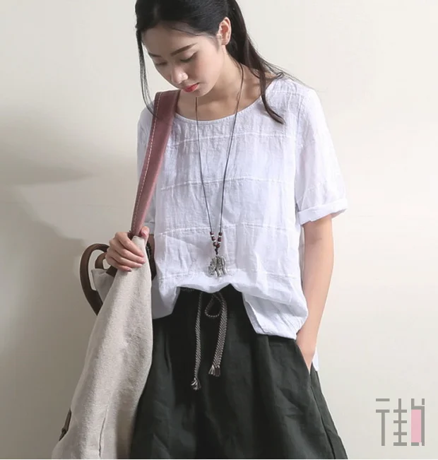 经典的纯色T恤，2019带你穿出新花样