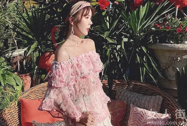 清凉飘逸的雪纺衫,烈日下的常青藤