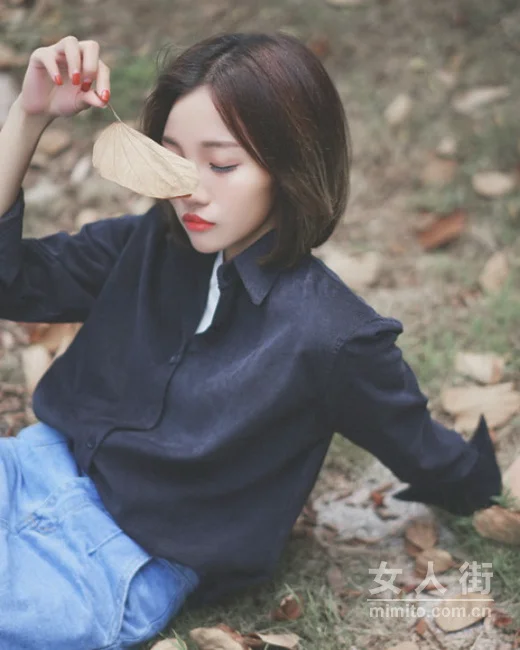 用衬衫打底，这个冬季Get美丽新方式