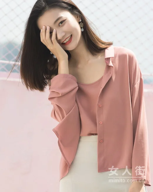 惊艳众人的早秋穿搭，休闲淑女都得有！