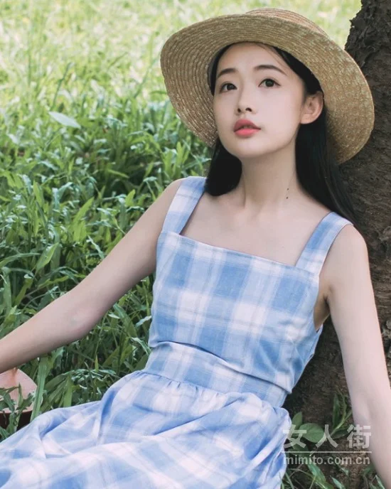 超in格子连衣裙,赋予你吸睛“格”调