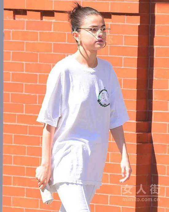 复古T恤流行,每一款都是一个的故事