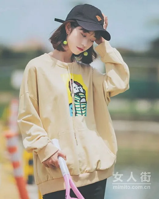 早秋卫衣正当道,耍帅扮靓轻松hold