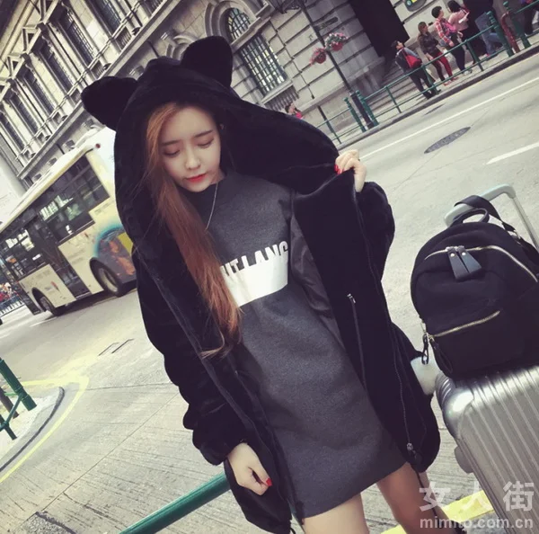 短款外套搭配示范，做个精干型女人