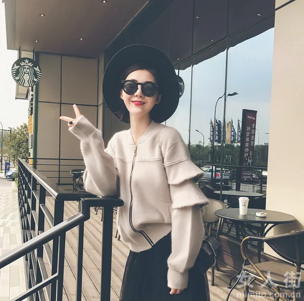 短款外套搭配示范，做个精干型女人